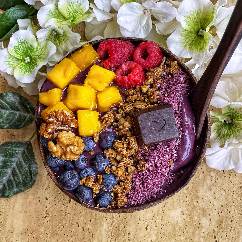 super berry smoothie bowl